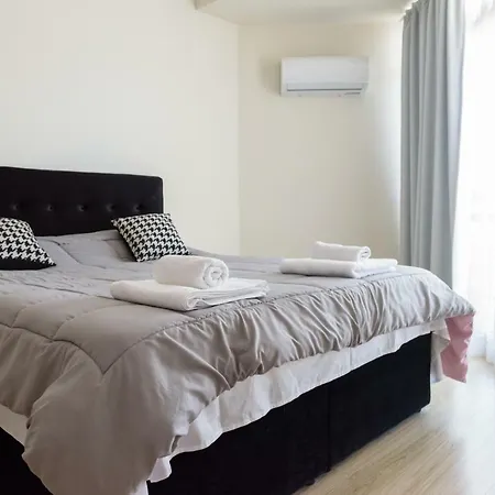 Zavos Marathon Apartment *